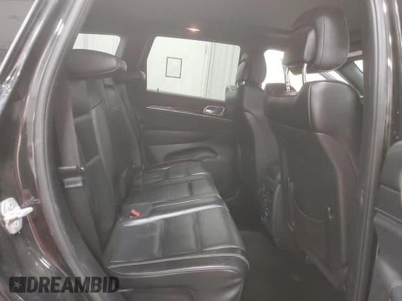 ✅ 2015 Jeep Grand Cherokee Overland • VIN: 1C4RJFCM8FC815544 • Lot: 80519904. Listed on Copart with 132,490 mi. Free auction sales archive from the USA and detailed vehicle history report at DreamBid. Image 11.