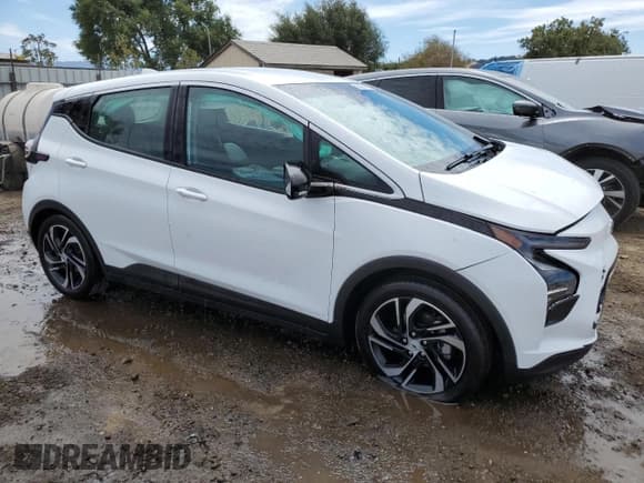✅ 2023 Chevrolet Bolt EV 2LT • VIN: 1G1FX6S05P4137145 • Лот: 67294914. Опубликован ранее на Copart с пробегом 14 548 миль. Бесплатный доступ к архиву аукционных продаж из США и подробный отчёт об истории автомобиля на DreamBid. Изображение 4.
