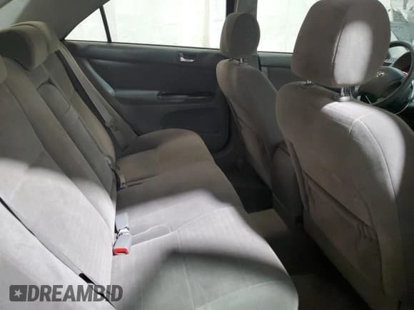 ✅ 2006 Toyota Camry STD • VIN: JTDBE32K863058441 • Lot: 90803035. Wystawiony na Copart z przebiegiem 246 877 mil. Bezpłatny archiwum sprzedaży aukcyjnych z USA i szczegółowy raport historii pojazdu na DreamBid. Zdjęcie 10.