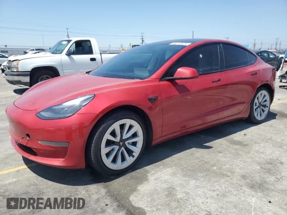 ✅ 2023 Tesla Model 3 • VIN: 5YJ3E1EA5PF514198 • Lot: 56013625. Wystawiony na Copart z przebiegiem 65 049 mil. Bezpłatny archiwum sprzedaży aukcyjnych z USA i szczegółowy raport historii pojazdu na DreamBid. Zdjęcie 1.