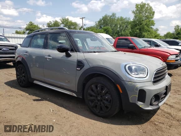 ✅ 2022 MINI Countryman Cooper • VIN: WMZ43BR05N3N69052 • Lot: 61532365. Listed on Copart with 20,940 mi. Free auction sales archive from the USA and detailed vehicle history report at DreamBid. Image 4.