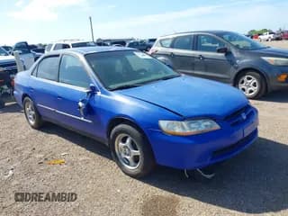 ✅ 2000 Honda Accord LX • VIN: 1HGCG1647YA041936 • Лот: 42558816. Опубликован ранее на IAAI с пробегом 256 007 миль. Бесплатный доступ к архиву аукционных продаж из США и подробный отчёт об истории автомобиля на DreamBid. Изображение 1.