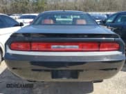 ✅ 2013 Dodge Challenger Rallye Redline • VIN: 2C3CDYAG6DH524612 • Lot: 43783305. Wystawiony na Copart z przebiegiem 142 971 mil. Bezpłatny archiwum sprzedaży aukcyjnych z USA i szczegółowy raport historii pojazdu na DreamBid. Zdjęcie 6.