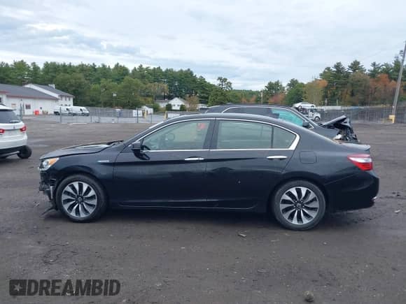 2017 Honda Accord EX-L с VIN JHMCR6F53HC005985, выставлен на аукционе IAAI как лот 43396133 с пробегом 152 345 миль миль и . История ставок и продаж доступна на DreamBid. Изображение 14.