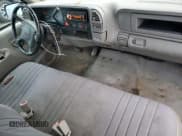 ✅ 1998 GMC Sierra 2500 • VIN: 1GTGC24R0WZ541659 • Лот: 86654274. Опубликован ранее на Copart с пробегом 170 193 миль. Бесплатный доступ к архиву аукционных продаж из США и подробный отчёт об истории автомобиля на DreamBid. Изображение 8.