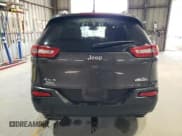 ✅ 2016 Jeep Cherokee Latitude • VIN: 1C4PJMCS4GW122920 • Лот: 90432725. Опубликован ранее на Copart с пробегом 125 335 миль. Бесплатный доступ к архиву аукционных продаж из США и подробный отчёт об истории автомобиля на DreamBid. Изображение 6.