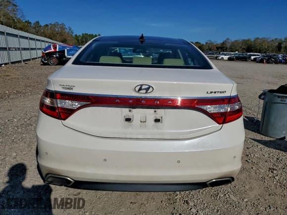 ✅ 2016 Hyundai Azera Limited • VIN: KMHFH4JG9GA550268 • Lot: 96811825. Listed on Copart with 90,088 mi. Free auction sales archive from the USA and detailed vehicle history report at DreamBid. Image 6.