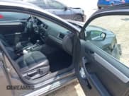 ✅ 2013 Volkswagen Jetta SE • VIN: 3VWDP7AJ4DM270751 • Lot: 42566671. Wystawiony na IAAI z przebiegiem 160 458 mil. Bezpłatny archiwum sprzedaży aukcyjnych z USA i szczegółowy raport historii pojazdu na DreamBid. Zdjęcie 5.