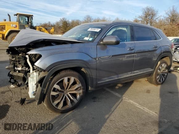 ✅ 2020 Volkswagen Atlas SEL Premium R-Line • VIN: 1V2TE2CA3LC225402 • Lot: 78836674. Listed on Copart with 29,526 mi. Free auction sales archive from the USA and detailed vehicle history report at DreamBid. Image 1.