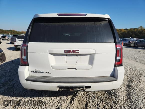 ✅ 2015 GMC Yukon XL SLE • VIN: 1GKS1GKC4FR269892 • Lot: 91434105. Wystawiony na Copart z przebiegiem 224 409 mil. Bezpłatny archiwum sprzedaży aukcyjnych z USA i szczegółowy raport historii pojazdu na DreamBid. Zdjęcie 6.