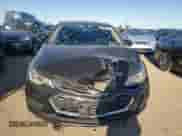 ✅ 2017 Chevrolet Cruze LT • VIN: 1G1BE5SM6H7254542 • Lot: 82271175. Wystawiony na Copart z przebiegiem 207 046 mil mil. Skorzystaj z bezpłatnego archiwum sprzedaży aukcyjnych z USA i zobacz szczegółowy raport historii pojazdu na DreamBid. Zdjęcie 5.