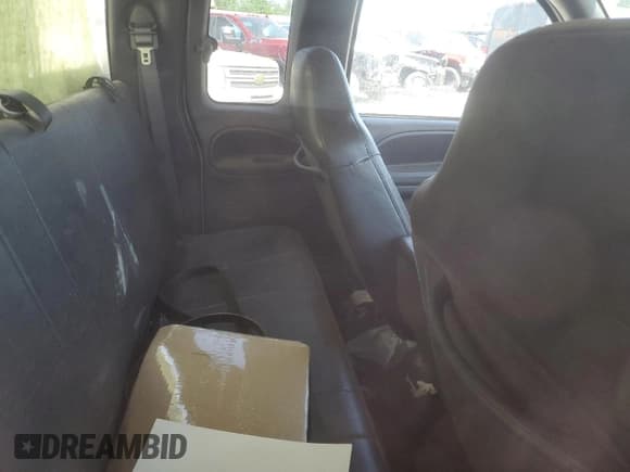 ✅ 2002 Dodge 2500 • VIN: 3B7KC23Z62M212116 • Lot: 58445855. Listed on Copart with 246,902 mi. Free auction sales archive from the USA and detailed vehicle history report at DreamBid. Image 10.