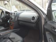 ✅ 2007 Mercedes-Benz M 350 • VIN: 4JGBB86E37A293445 • Lot: 43854297. Listed on IAAI with 207,668 mi. Free auction sales archive from the USA and detailed vehicle history report at DreamBid. Image 5.