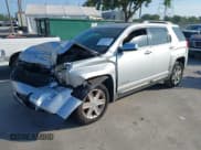 ✅ 2012 GMC Terrain SLT-1 • VIN: 2GKALUEKXC6377786 • Lot: 42334798. Wystawiony na IAAI z przebiegiem 169 746 mil. Bezpłatny archiwum sprzedaży aukcyjnych z USA i szczegółowy raport historii pojazdu na DreamBid. Zdjęcie 2.