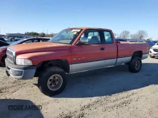 1995 Dodge 1500 с VIN 3B7HF13Z3SM106332, выставлен на аукционе Copart как лот 87456884 с пробегом 265 295 миль миль и Чистый • Clean title. История ставок и продаж доступна на DreamBid. Изображение 1.