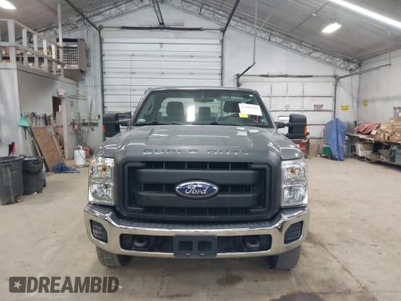 ✅ 2011 Ford F-250 XL • VIN: 1FTBF2B65BEB37316 • Lot: 43604289. Wystawiony na IAAI z przebiegiem 45 079 mil. Bezpłatny archiwum sprzedaży aukcyjnych z USA i szczegółowy raport historii pojazdu na DreamBid. Zdjęcie 12.