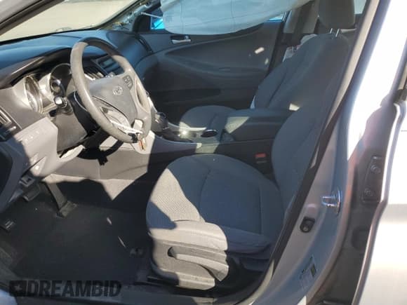 ✅ 2011 Hyundai Sonata GLS • VIN: 5NPEB4AC7BH219723 • Lot: 74048434. Listed on Copart with 140,795 mi. Free auction sales archive from the USA and detailed vehicle history report at DreamBid. Image 7.