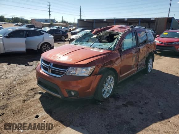 ✅ 2013 Dodge Journey Crew • VIN: 3C4PDDDG6DT597441 • Lot: 70777935. Wystawiony na Copart z przebiegiem Nie podano. Bezpłatny archiwum sprzedaży aukcyjnych z USA i szczegółowy raport historii pojazdu na DreamBid. Zdjęcie 1.