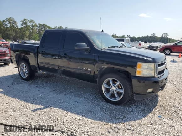 ✅ 2011 Chevrolet Silverado 1500 LTZ • VIN: 3GCPCTE03BG401363 • Lot: 68041784. Listed on Copart with 174,937 mi. Free auction sales archive from the USA and detailed vehicle history report at DreamBid. Image 4.