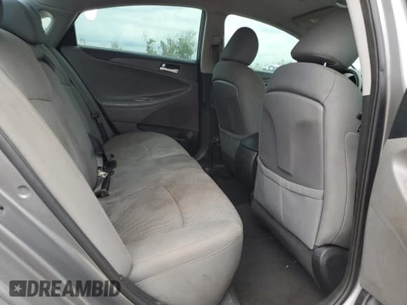 ✅ 2013 Hyundai Sonata GLS • VIN: 5NPEB4AC5DH732066 • Lot: 71598724. Listed on Copart with 145,215 mi. Free auction sales archive from the USA and detailed vehicle history report at DreamBid. Image 10.