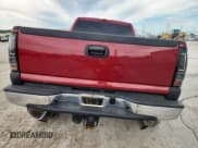 ✅ 2006 Chevrolet Silverado 2500HD LT2 • VIN: 1GCHK23U96F146989 • Lot: 62789965. Wystawiony na Copart z przebiegiem Nie podano. Bezpłatny archiwum sprzedaży aukcyjnych z USA i szczegółowy raport historii pojazdu na DreamBid. Zdjęcie 6.