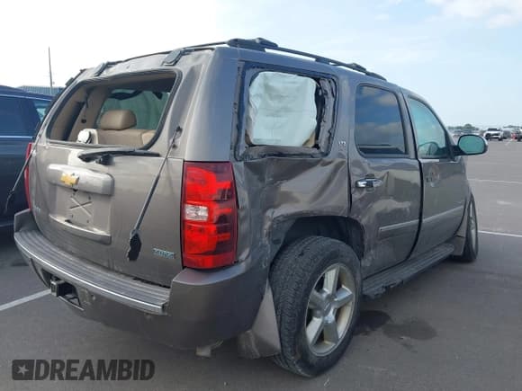 ✅ 2012 Chevrolet Tahoe LTZ • VIN: 1GNSKCE05CR148701 • Lot: 42544353. Listed on IAAI with Not provided. Free auction sales archive from the USA and detailed vehicle history report at DreamBid. Image 4.