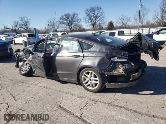 ✅ 2016 Ford Fusion SE • VIN: 3FA6P0H75GR149754 • Lot: 41905325. Listed on Copart with 193,605 mi. Free auction sales archive from the USA and detailed vehicle history report at DreamBid. Image 2.