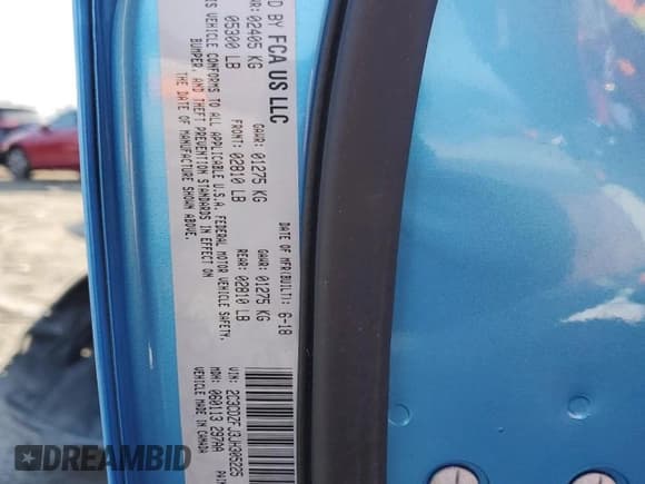 ✅ 2018 Dodge Challenger R/T Scat Pack • VIN: 2C3CDZFJ3JH305225 • Lot: 81136193. Wystawiony na Copart z przebiegiem 26 049 mil. Bezpłatny archiwum sprzedaży aukcyjnych z USA i szczegółowy raport historii pojazdu na DreamBid. Zdjęcie 13.