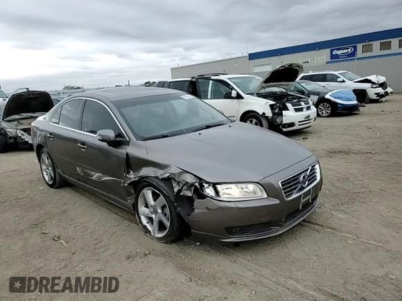 ✅ 2010 Volvo S80 I6 Turbo • VIN: YV1992AH8A1123774 • Lot: 89708155. Listed on Copart with 64,280 mi. Free auction sales archive from the USA and detailed vehicle history report at DreamBid. Image 13.