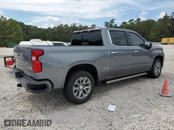✅ 2021 Chevrolet Silverado 1500 High Country • VIN: 3GCPWFED5MG429373 • Lot: 69482934. Wystawiony na Copart z przebiegiem 58 880 mil. Bezpłatny archiwum sprzedaży aukcyjnych z USA i szczegółowy raport historii pojazdu na DreamBid. Zdjęcie 3.