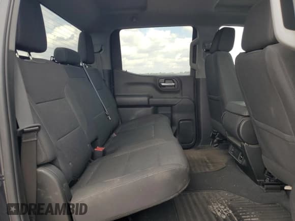 ✅ 2023 Chevrolet Silverado 1500 Custom • VIN: 3GCPABEK4PG204565 • Lot: 86846915. Wystawiony na Copart z przebiegiem 44 278 mil. Bezpłatny archiwum sprzedaży aukcyjnych z USA i szczegółowy raport historii pojazdu na DreamBid. Zdjęcie 11.