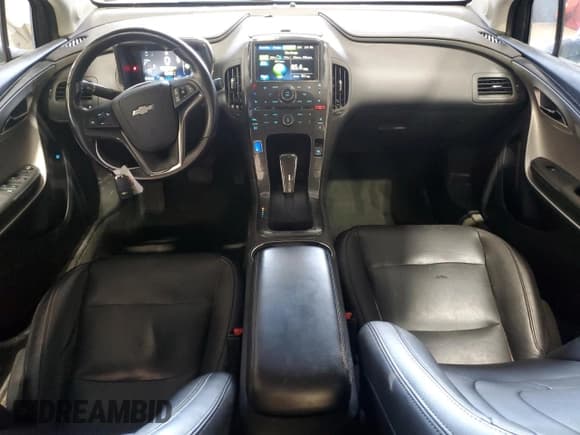 ✅ 2015 Chevrolet Volt • VIN: 1G1RD6E43FU133226 • Lot: 79694364. Wystawiony na Copart z przebiegiem 109 616 mil. Bezpłatny archiwum sprzedaży aukcyjnych z USA i szczegółowy raport historii pojazdu na DreamBid. Zdjęcie 8.