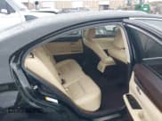 ✅ 2016 Lexus ES 300h • VIN: JTHBW1GG9G2106072 • Lot: 43560217. Wystawiony na IAAI z przebiegiem 125 460 mil. Bezpłatny archiwum sprzedaży aukcyjnych z USA i szczegółowy raport historii pojazdu na DreamBid. Zdjęcie 8.