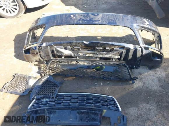 ✅ 2020 Land Rover Range Rover Sport HSE • VIN: SALWR2SU9LA887018 • Lot: 41705590. Listed on IAAI with 82,097 mi. Free auction sales archive from the USA and detailed vehicle history report at DreamBid. Image 12.