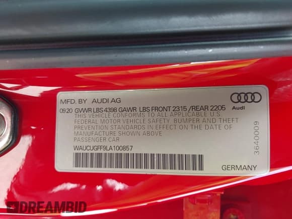 ✅ 2020 Audi A3 Premium Plus • VIN: WAUCUGFF9LA100857 • Lot: 42596122. Wystawiony na IAAI z przebiegiem 48 696 mil. Bezpłatny archiwum sprzedaży aukcyjnych z USA i szczegółowy raport historii pojazdu na DreamBid. Zdjęcie 9.