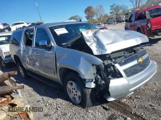 ✅ 2012 Chevrolet Suburban LT • VIN: 1GNSKJE73CR188230 • Lot: 40776530. Listed on IAAI with 218,116 mi. Free auction sales archive from the USA and detailed vehicle history report at DreamBid. Image 1.