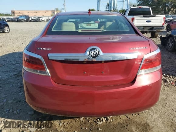 ✅ 2010 Buick LaCrosse CX • VIN: 1G4GB5EG0AF154715 • Lot: 71617565. Listed on Copart with 63,072 mi. Free auction sales archive from the USA and detailed vehicle history report at DreamBid. Image 6.