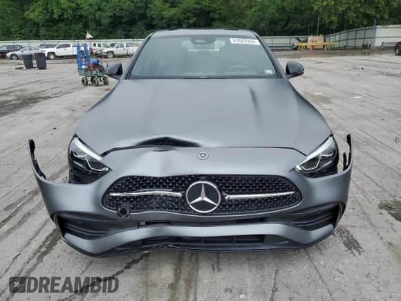✅ 2022 Mercedes-Benz C 300 • VIN: W1KAF4HBXNR019809 • Lot: 61682924. Wystawiony na Copart z przebiegiem 26 637 mil. Bezpłatny archiwum sprzedaży aukcyjnych z USA i szczegółowy raport historii pojazdu na DreamBid. Zdjęcie 5.