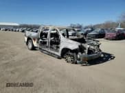 ✅ 2020 Chevrolet Silverado 1500 LTZ • VIN: 3GCUYGEDXLG300904 • Lot: 43413684. Wystawiony na Copart z przebiegiem Nie podano. Bezpłatny archiwum sprzedaży aukcyjnych z USA i szczegółowy raport historii pojazdu na DreamBid. Zdjęcie 11.