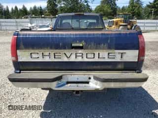 ✅ 1995 Chevrolet Silverado 2500 • VIN: 1GCFK24K7SE228644 • Lot: 57244755. Wystawiony na Copart z przebiegiem 241 137 mil. Bezpłatny archiwum sprzedaży aukcyjnych z USA i szczegółowy raport historii pojazdu na DreamBid. Zdjęcie 6.