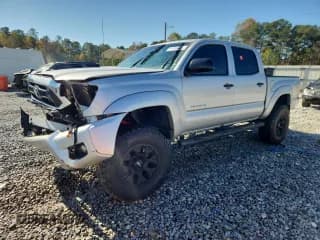✅ 2013 Toyota Tacoma PreRunner • VIN: 5TFJU4GN2DX042653 • Lot: 91460005. Listed on Copart with 217,309 mi. Free auction sales archive from the USA and detailed vehicle history report at DreamBid. Image 1.