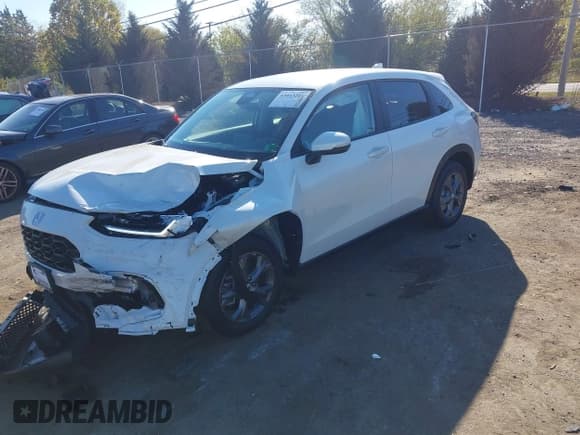 ✅ 2026 Honda HR-V LX • VIN: 3CZRZ2H39TM710470 • Лот: 43413214. Опубликован ранее на IAAI с пробегом 652 миль. Бесплатный доступ к архиву аукционных продаж из США и подробный отчёт об истории автомобиля на DreamBid. Изображение 17.