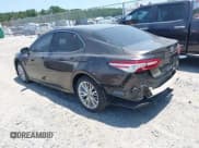 ✅ 2018 Toyota Camry LE • VIN: 4T1B11HK2JU033153 • Lot: 42605885. Listed on IAAI with 218,207 mi. Free auction sales archive from the USA and detailed vehicle history report at DreamBid. Image 3.