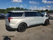 ✅ 2025 Kia Carnival SX Prestige • VIN: KNDNE5KA4S6051169 • Lot: 70512485. Wystawiony na Copart z przebiegiem 1 213 mil. Bezpłatny archiwum sprzedaży aukcyjnych z USA i szczegółowy raport historii pojazdu na DreamBid. Zdjęcie 3.