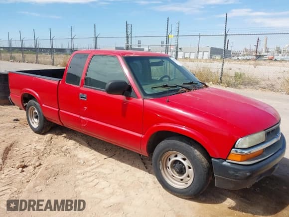 ✅ 2003 Chevrolet S-10 • VIN: 1GCCS19H938184611 • Лот: 43031988. Опубликован ранее на IAAI с пробегом 162 662 миль. Бесплатный доступ к архиву аукционных продаж из США и подробный отчёт об истории автомобиля на DreamBid. Изображение 1.