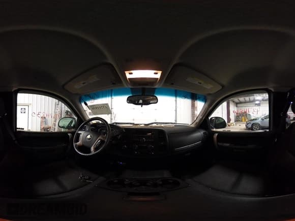 ✅ 2011 Chevrolet Silverado 1500 LT • VIN: 1GCRKSE30BZ105667 • Lot: 43711830. Wystawiony na IAAI z przebiegiem 199 620 mil. Bezpłatny archiwum sprzedaży aukcyjnych z USA i szczegółowy raport historii pojazdu na DreamBid. Zdjęcie 18.