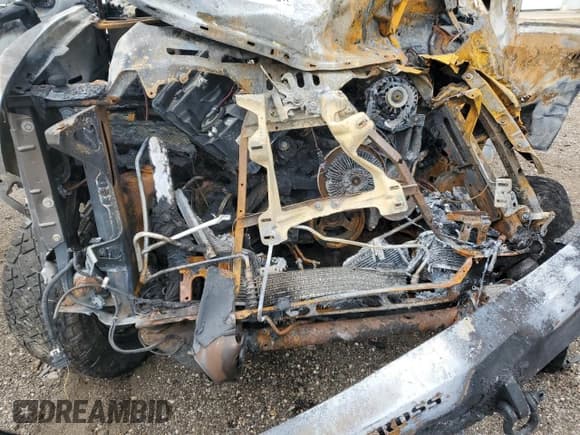 ✅ 2013 Chevrolet Silverado 2500HD LT • VIN: 1GC1KXCG0DF162875 • Лот: 82328015. Опубликован ранее на Copart с пробегом Не указан. Бесплатный доступ к архиву аукционных продаж из США и подробный отчёт об истории автомобиля на DreamBid. Изображение 11.