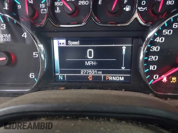 ✅ 2016 Chevrolet Silverado 1500 LT • VIN: 1GCVKREH7GZ173748 • Lot: 43612805. Listed on IAAI with 277,531 mi. Free auction sales archive from the USA and detailed vehicle history report at DreamBid. Image 15.