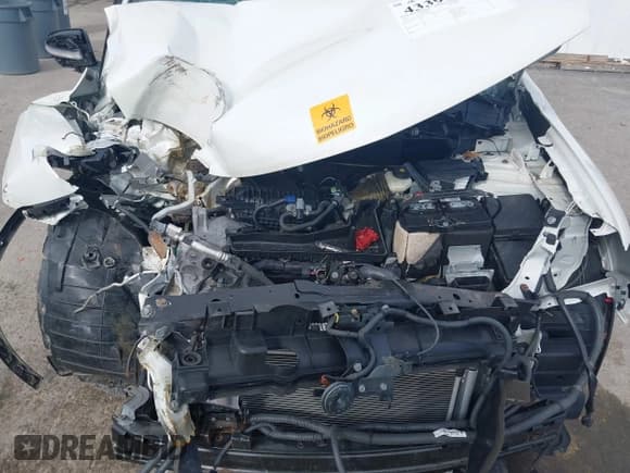 ✅ 2015 Nissan Rogue SV • VIN: 5N1AT2MV2FC901600 • Lot: 43390015. Listed on IAAI with 72,919 mi. Free auction sales archive from the USA and detailed vehicle history report at DreamBid. Image 10.