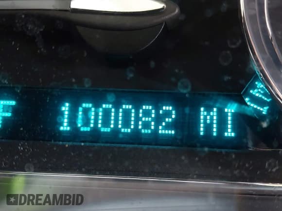 ✅ 2008 Chevrolet HHR LS • VIN: 3GNDA13DX8S625911 • Lot: 41961468. Listed on IAAI with 100,082 mi. Free auction sales archive from the USA and detailed vehicle history report at DreamBid. Image 7.